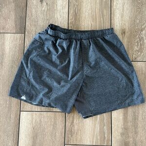 Men’s Lululemon Shorts XL